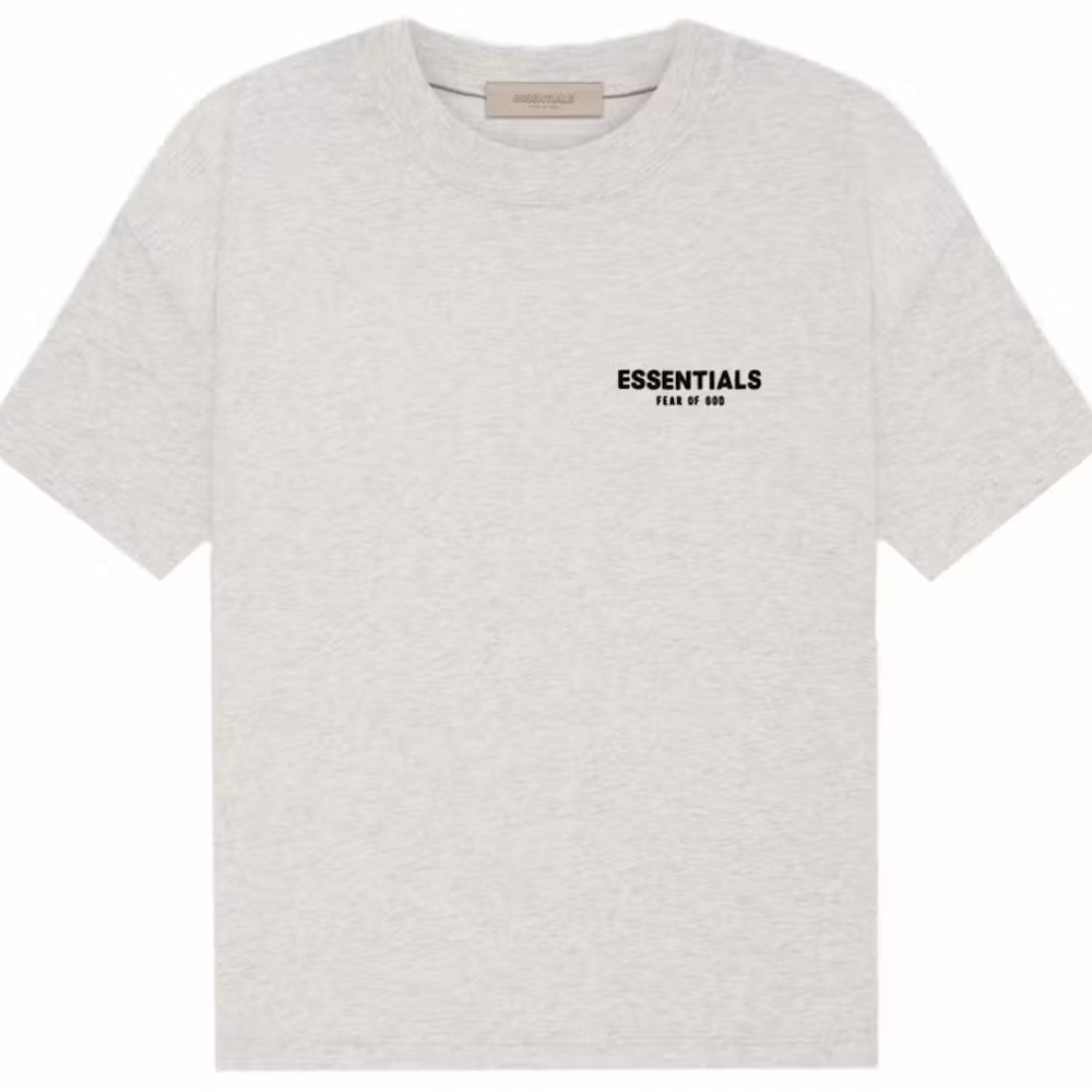 Fear of God Essentials T-shirt (SS22)
Light Oatmeal